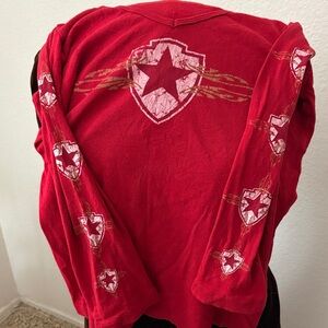Red Star Graphic Long Sleeve Tee